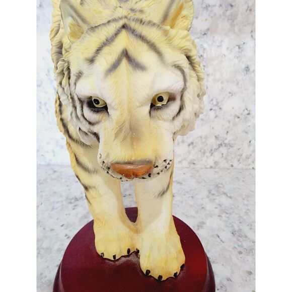 Classic‎ Wildlife Collection Tiger Figurine Quality Vintage Statue 8.5" Tall - Picture 7 of 8